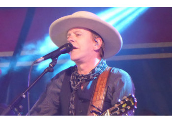 Kiefer Sutherland tickets